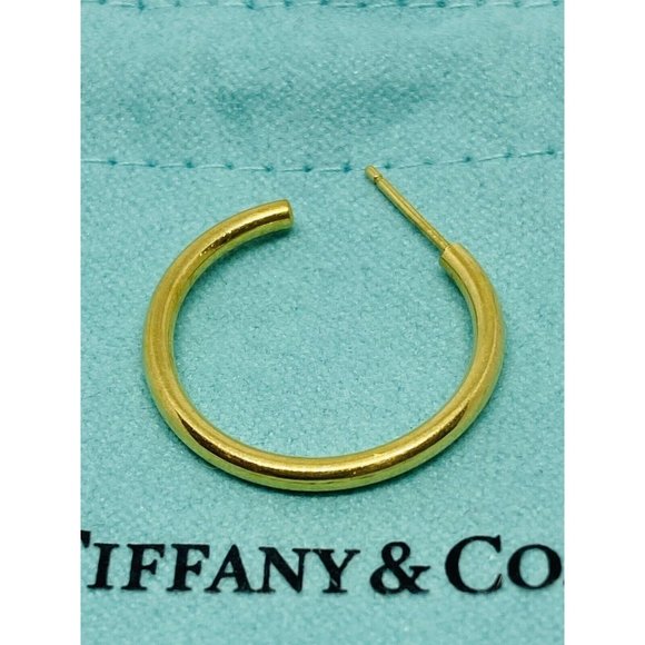 Tiffany & Co 18K Yellow Gold Single Hoop Earring 22MM - Picture 6 of 6
